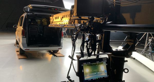 MovieBird 24 - Mercedes